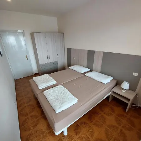 Vakantiehuis Formica Townhouse