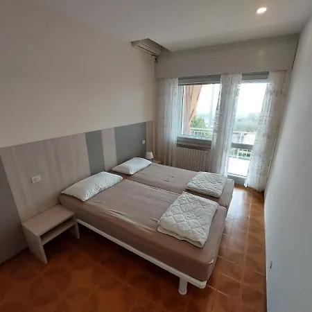 Formica Townhouse Vakantiehuis *